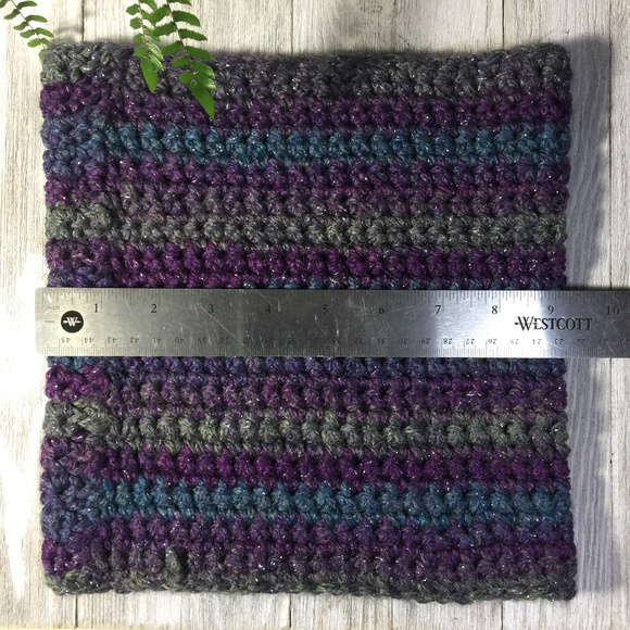 K&K Neck Warmer | Headband 2-in-1 Hand Crochet - Picture 4 of 5